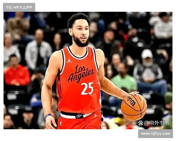 鲍威尔手感未回升14投仅中5次依旧贡献13分3助3断表现平平 鲍威尔手感未回升14投仅中5次依旧贡献13分3助3断表现平平